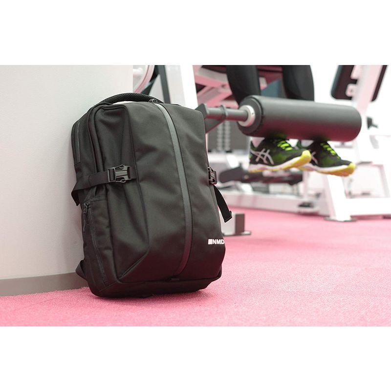 ノーマディック リュックサック 軽量 デイパック 通勤×通学に使える ジムバッグに便利 収納力 機能性 メンズ 灰 リュックサック 軽量 デイパック 通勤×通学に使える ジムバッグに便利 収納力 機能性 メンズ