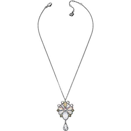 スワロフスキーTriumphalペンダント