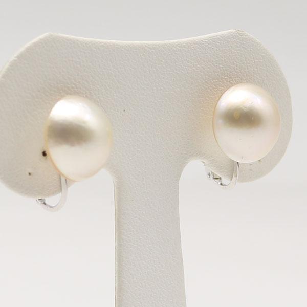 真珠 パール ペアー ルース マベ真珠 パール イヤリング か スタッドピアス 13mm マベパール レインボーカラー 冠婚葬祭 カジュアル フォーマル 13171の画像
