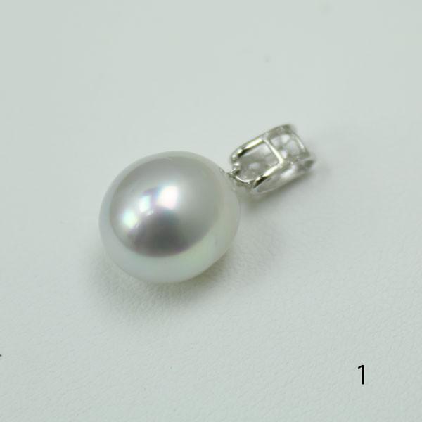 真珠 パール ペンダント 南洋白蝶真珠 パール ペンダント 11mm-12mm ホワイトカラー デザイン K18WG ダイヤ カジュアル 15739の画像