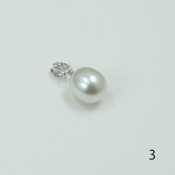 真珠 パール ペンダント 南洋白蝶真珠 パール ペンダント 11mm-12mm ホワイトカラー デザイン K18WG ダイヤ カジュアル 15739の画像