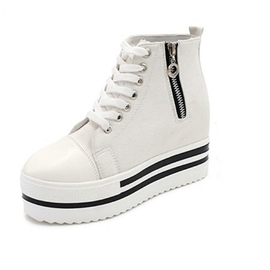 完売品✨　PUMA ハイカット　インヒール　リボンシューズ　スニーカー　24cm 新品 タグ付き PUMA インヒールハイカットスニーカー リボン付 25cm