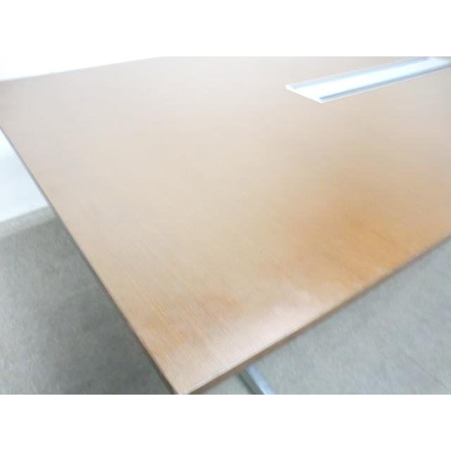 コクヨ / 木目調 【中古】 大会議テーブル 幅：2400 奥行：1200 高さ 