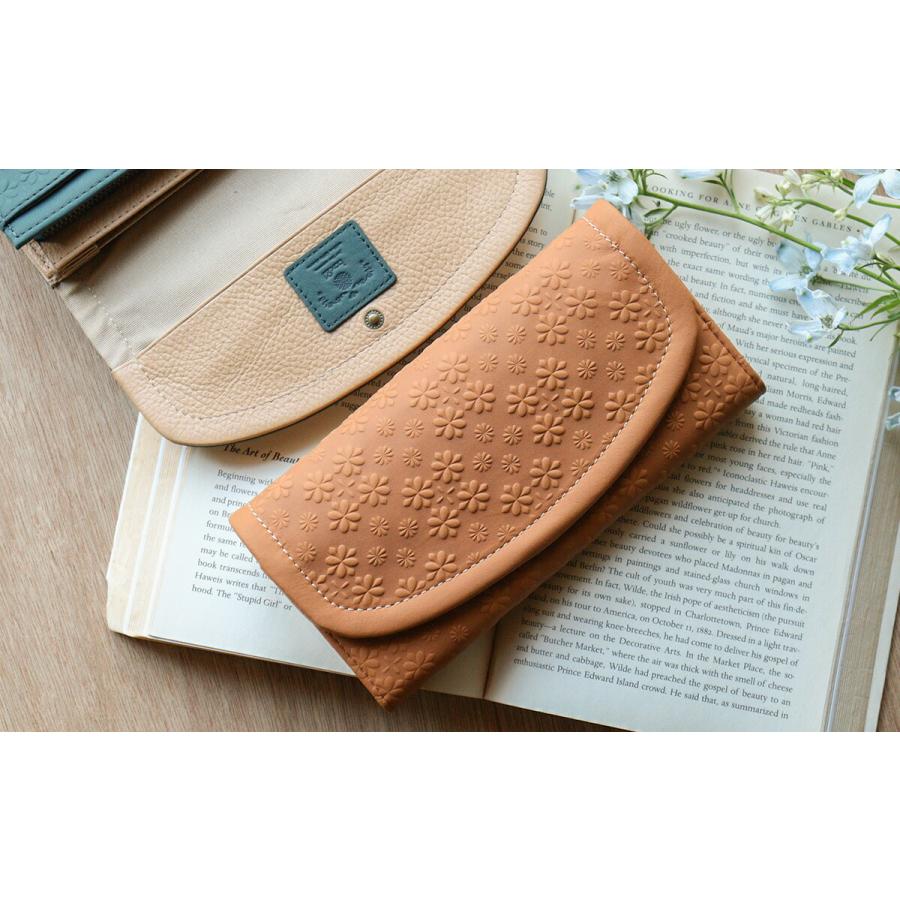 box21 かぶせ長財布 花柄 ボックス21 カローラ2 牛革 型押し box21 かぶせ長財布 花柄 ボックス21 カローラ2 牛革 型押し
