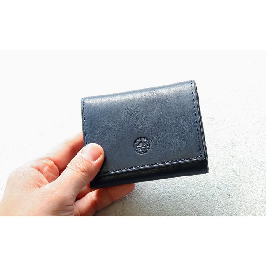Dakota（ダコタ） 限定色ネイビー 三つ折り財布 ボックス型小銭入れ