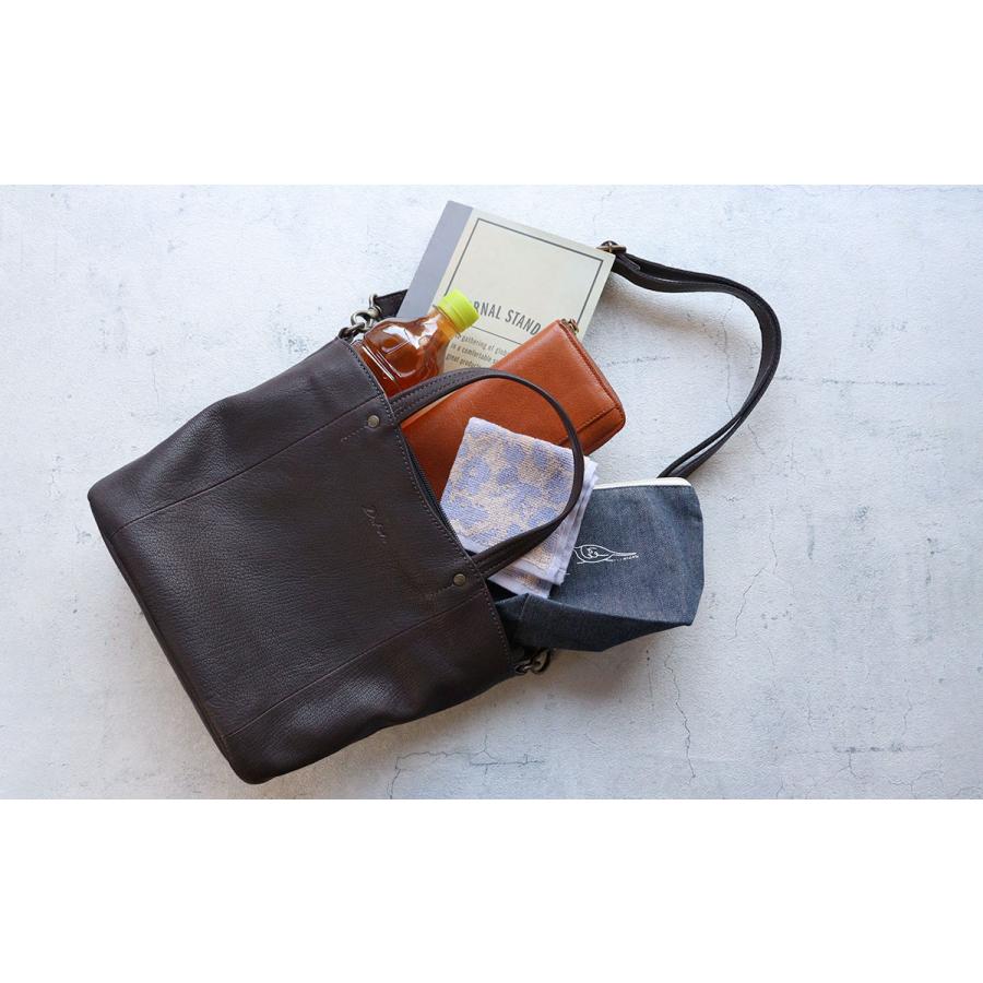 Dakota（ダコタ） 2WAYショルダーバッグ ヤギ革 軽量 軽い カジュアル