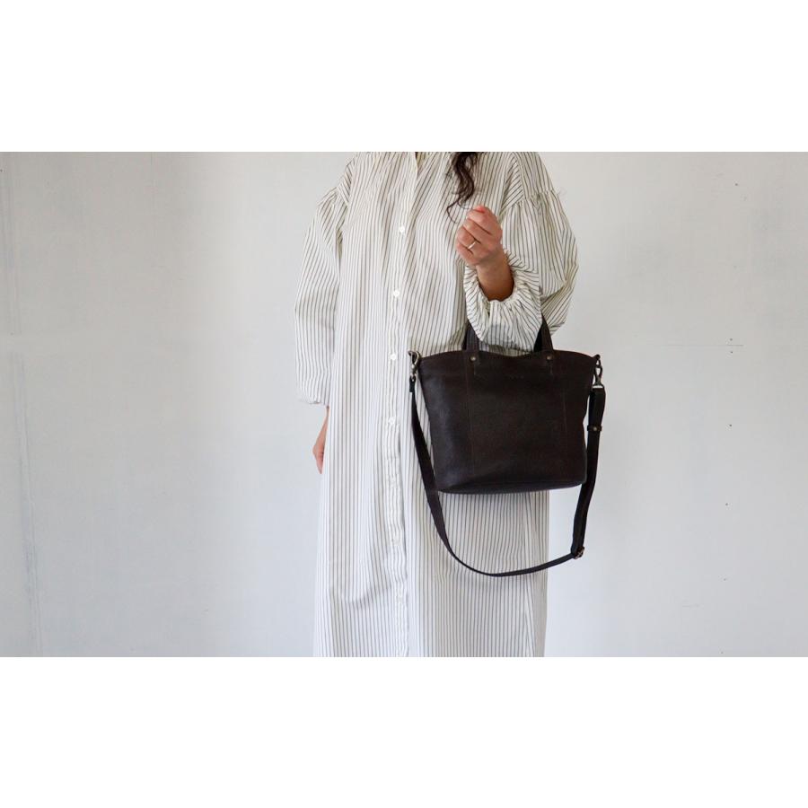 Dakota（ダコタ） 2WAYショルダーバッグ ヤギ革 軽量 軽い カジュアル