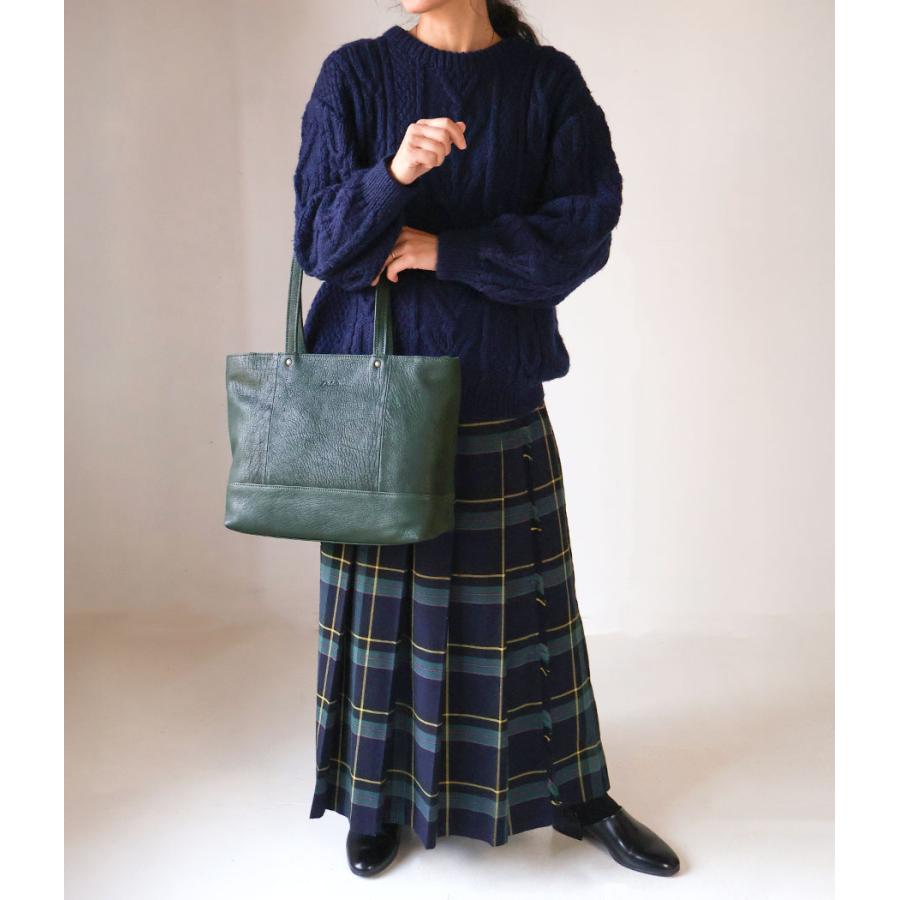 トートバッグ 横型 ヤギ革 軽量 軽い 本革 日本製 A4 カジュアル ビジネス ダコタ Dakota ヤロップ 1034435の画像