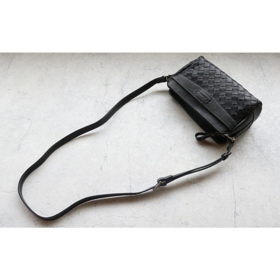 Dakota ミニショルダーバッグ メッシュ 手編み ヨフィー 本革