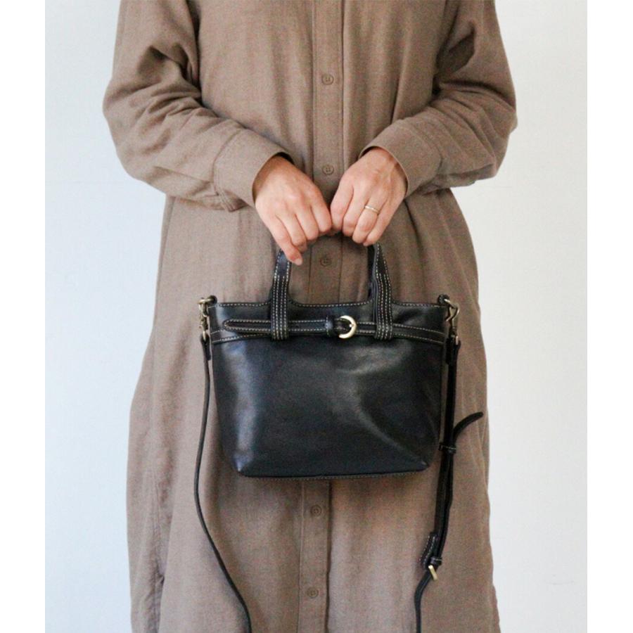 Dakota 2WAYショルダーバッグ ハンドバッグ ベルト 艶 ダコタ