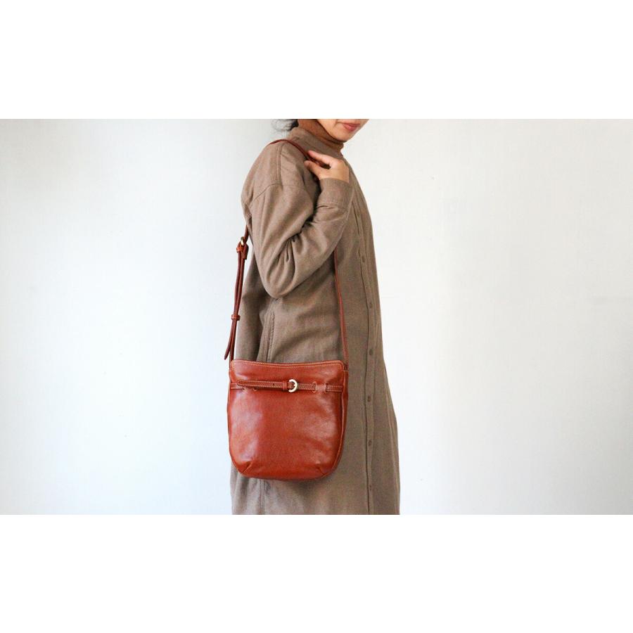 ☆ふなこです☆Dakota  バッグ ショルダーベルト付き☆新品未使用品☆ 楽天市場】【最大45倍 5/10限定】 ダコタ限定革小物+選べるノベルティ