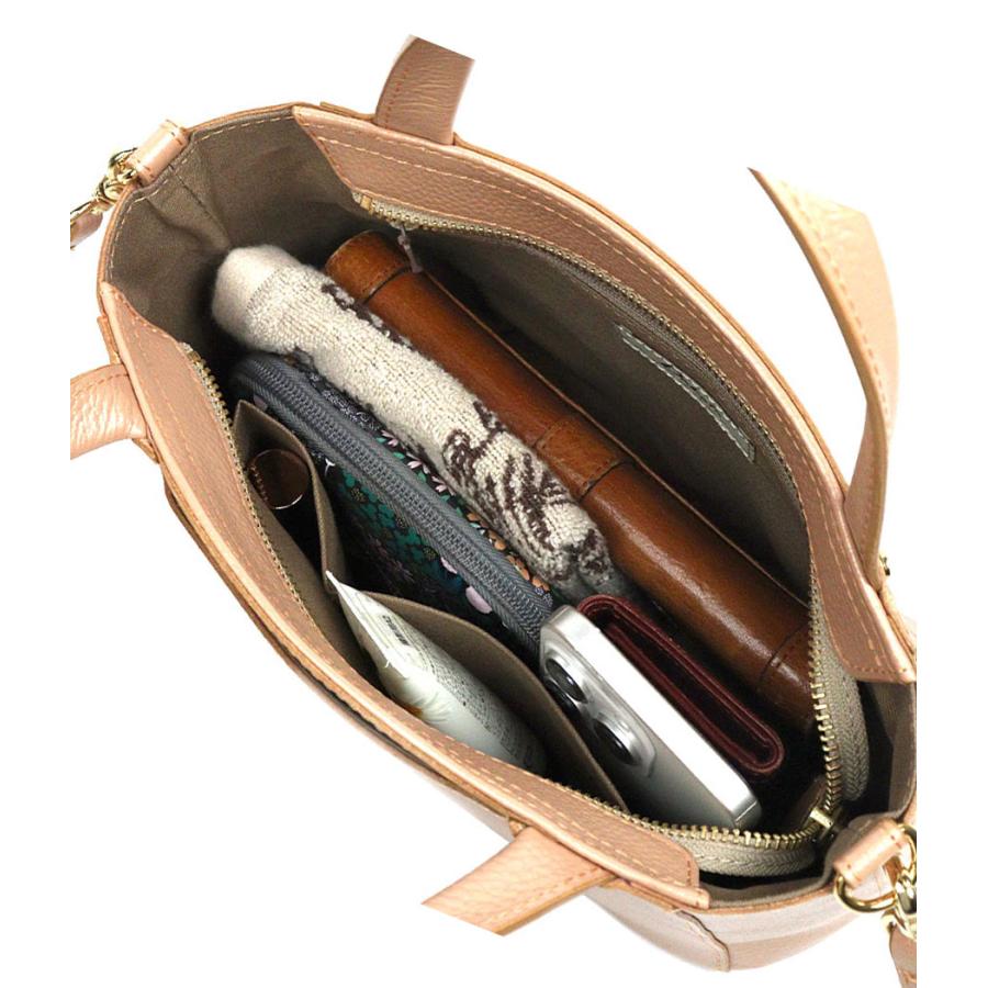 美品☆Dakota ダコタ 2way ショルダーバッグ キューブ ブラウン 舟型 Dakota - 美品☆Dakota ダコタ 2way ショルダーバッグ キューブ