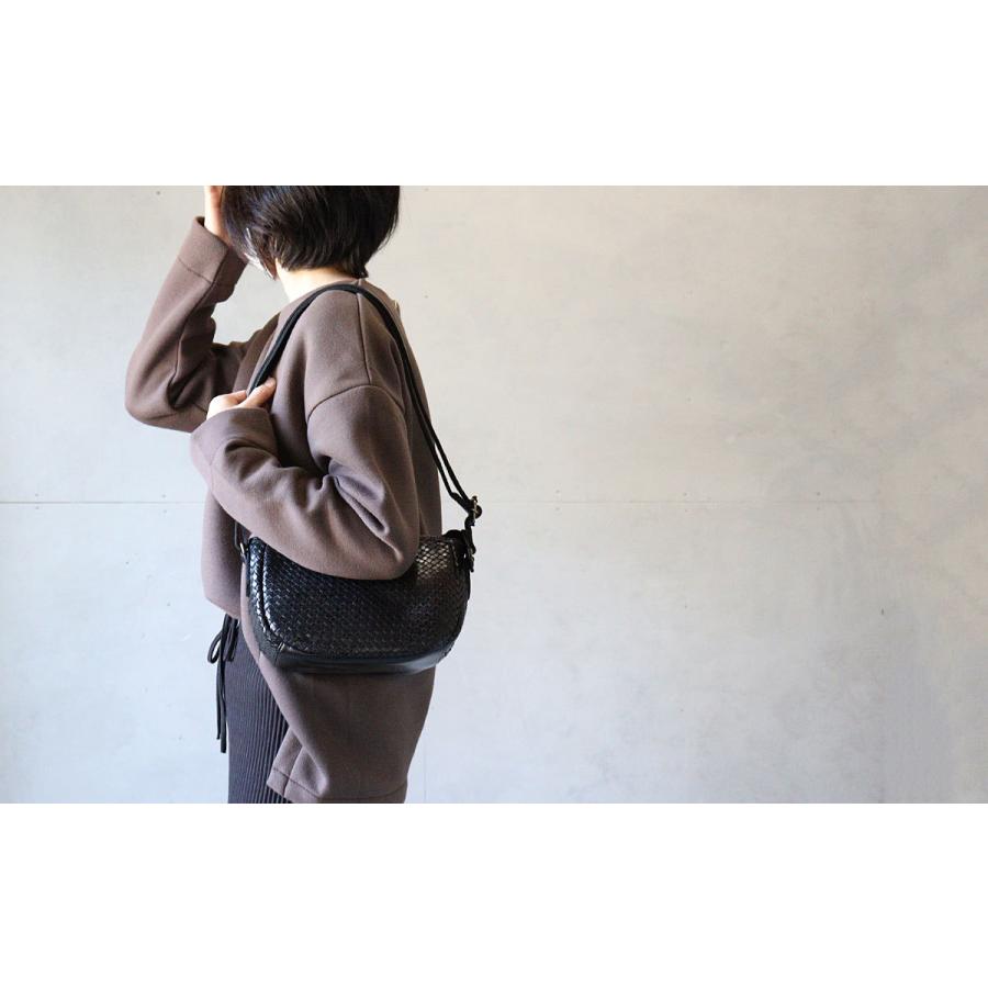 box21 メッシュレザー ミニショルダーバッグ 本革 ボックス21 マシュー