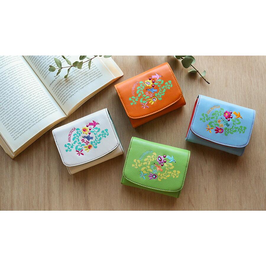 Sybilla 二つ折り財布 刺繍 花 jocomomola ホコモモラ タリファ Sybilla 二つ折り財布 刺繍 花 jocomomola ホコモモラ タリファ