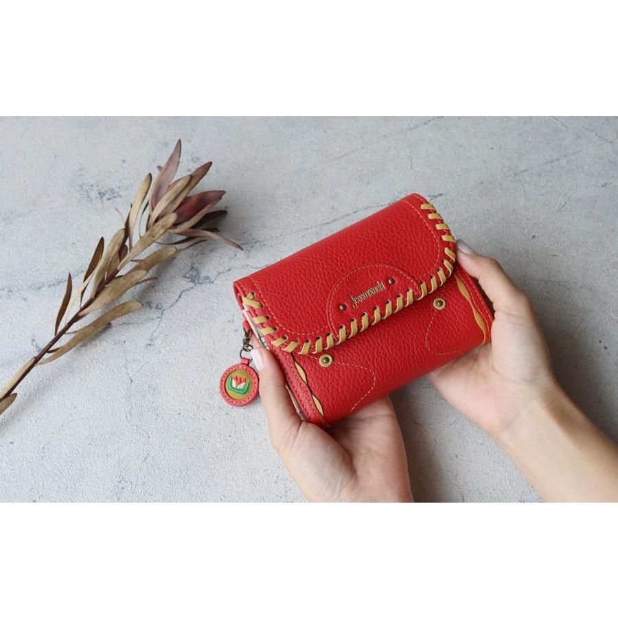 Jocomomola（ホコモモラ） 二つ折り財布 かぶせデザイン 革かがり