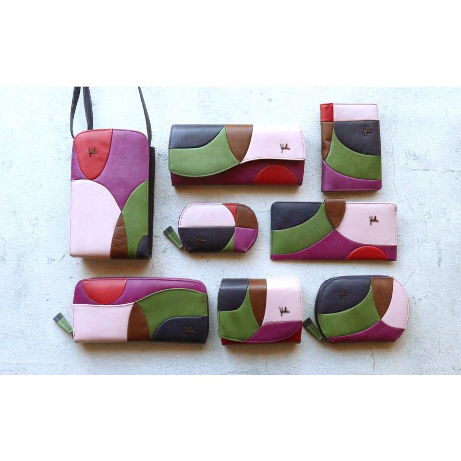 Sybilla（シビラ） 二つ折り財布 パッチワーク マルチカラー アート