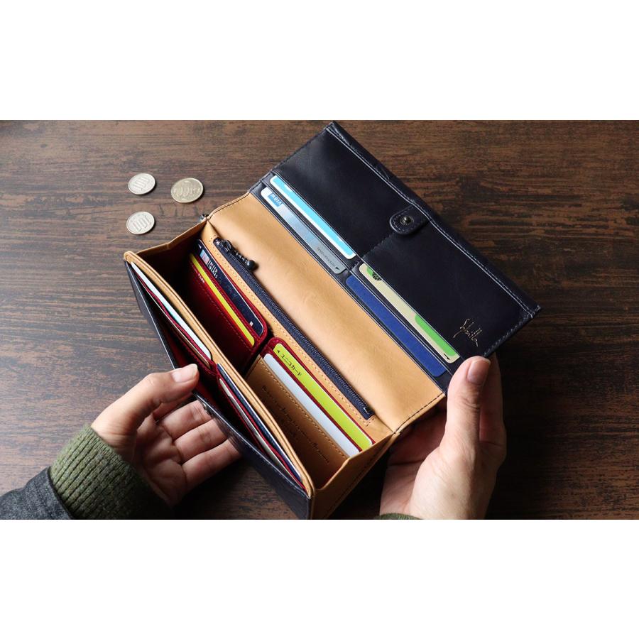 Sybilla（シビラ） 長財布 かぶせ 幾何学 花 レザーチャーム フリンジ