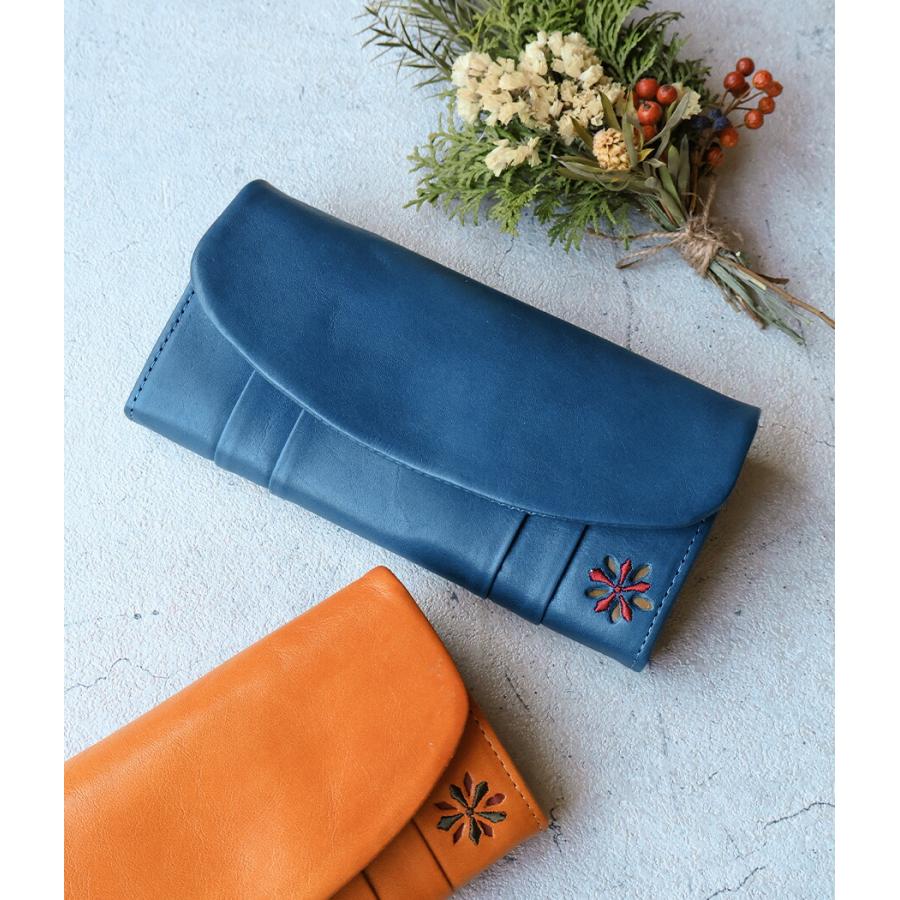 Sybilla（シビラ） かぶせ長財布 刺繍 パンチング 花 ワンポイント
