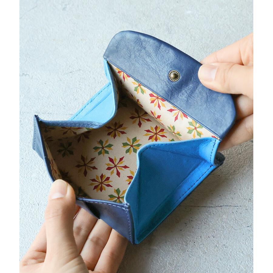 Sybilla（シビラ） ミニ財布 ボックス型小銭入れ 刺繍 パンチング 花