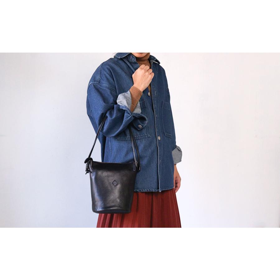 CLEDRAN（クレドラン） ショルダーバッグ バケツ型 レザー 本革 トート