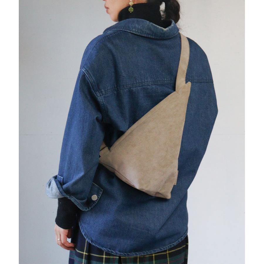 CLEDRAN（クレドラン） トライアングルショルダー ボディバッグ 人工