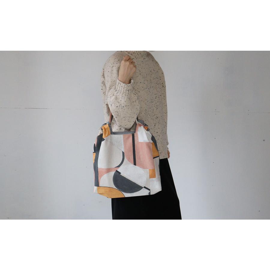 シャーリングバッグ L charm(チャーム)マンハッタン 幾何学 アート フランスファブリック GRAY　CWB-SHBG-MHT_3