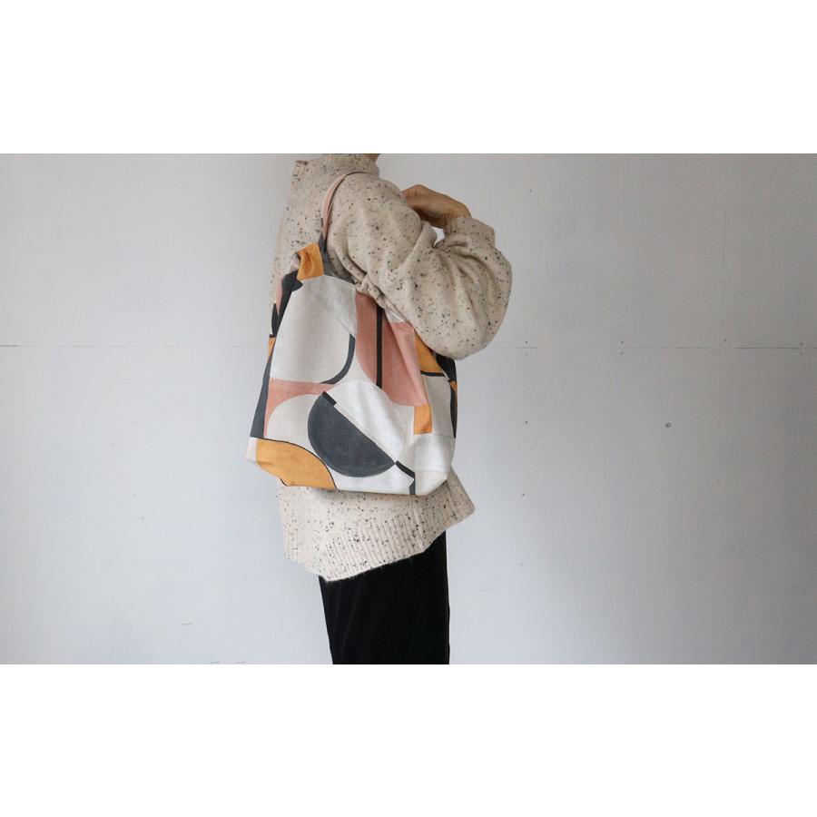 シャーリングバッグ L charm(チャーム)マンハッタン 幾何学 アート フランスファブリック GRAY　CWB-SHBG-MHT_4