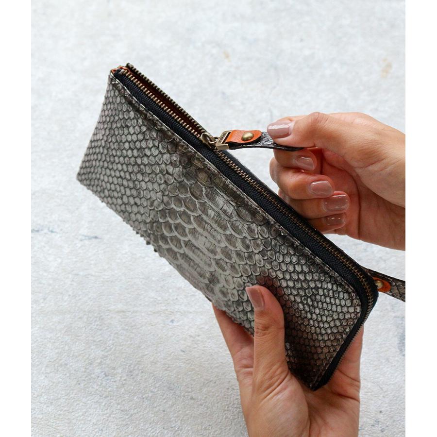 VIA DOAN ヴィアドアン Antique python アンティークパイソン VIA DOAN ヴィアドアン Antique python アンティークパイソン