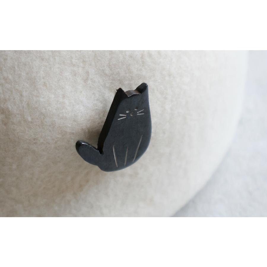 EARTH MADE（アースメイド） ブッファローボーン ブローチ ネコ NEKO