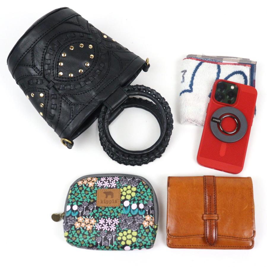 robita（ロビタ） 生産終了品 ショルダーバッグ クラフトスタッズ