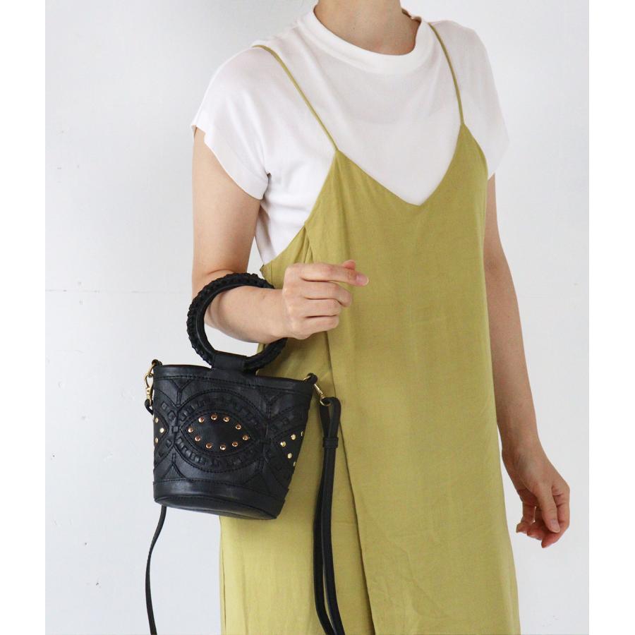 robita（ロビタ） 生産終了品 ショルダーバッグ クラフトスタッズ