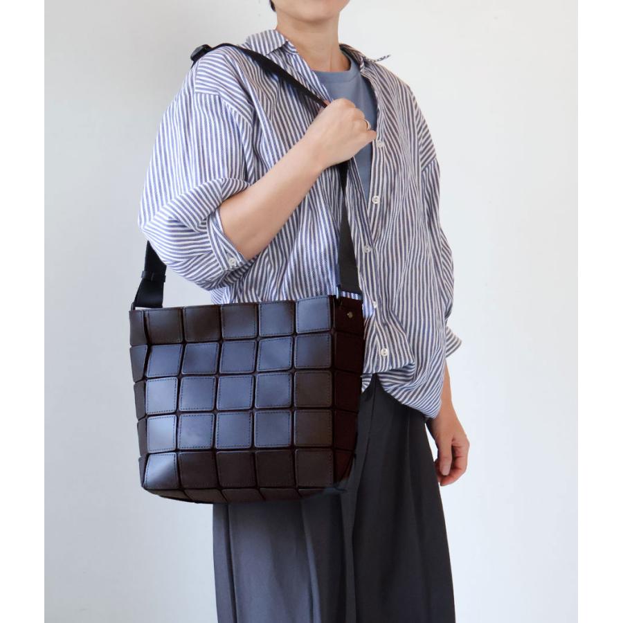 TRION（トライオン） ショルダーバック 本革 B5 軽量 ナイロン