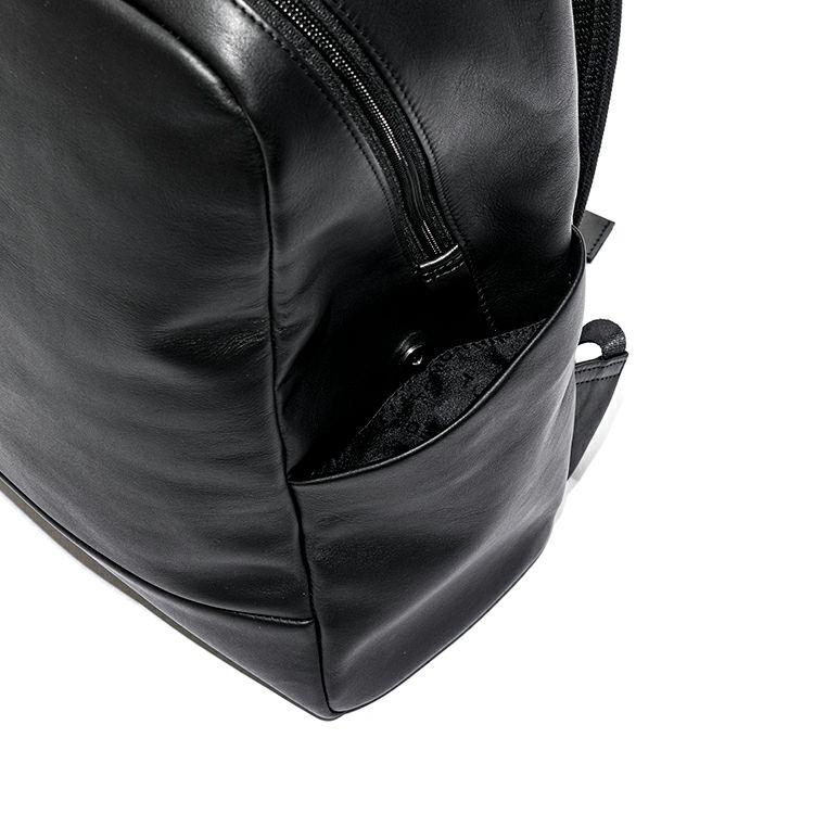 TOMOE（トモエ） デイパック 大容量 A4 PC収納 バックパック ビジネス