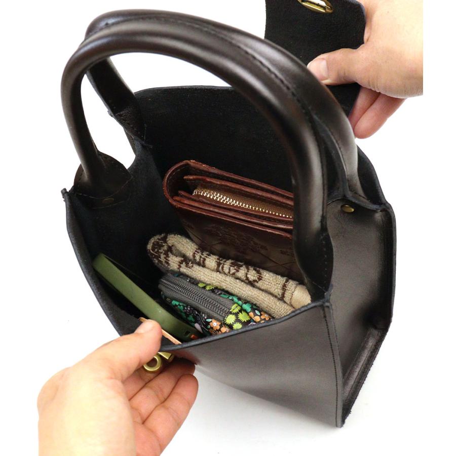 TIDEWAY（タイドウェイ） トートバッグ 箱型 スクエア ひねり金具 MOSS