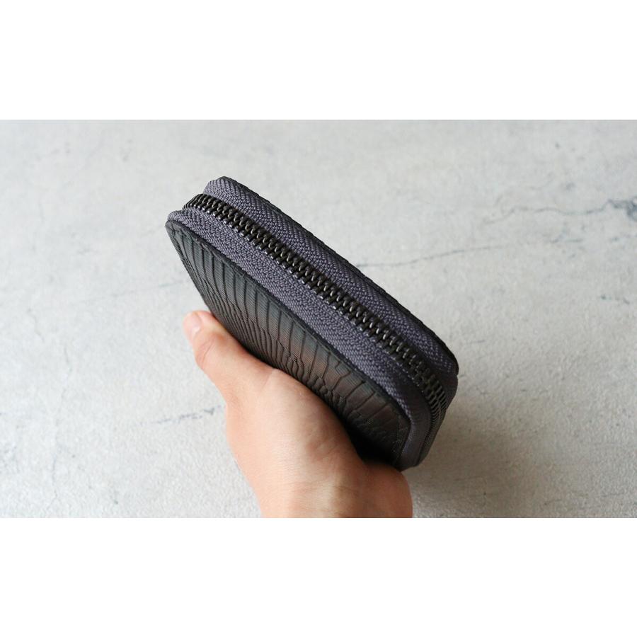 リザード トカゲ革 二つ折り財布 ラウンドファスナー 限定 リザード トカゲ革 二つ折り財布 ラウンドファスナー 限定