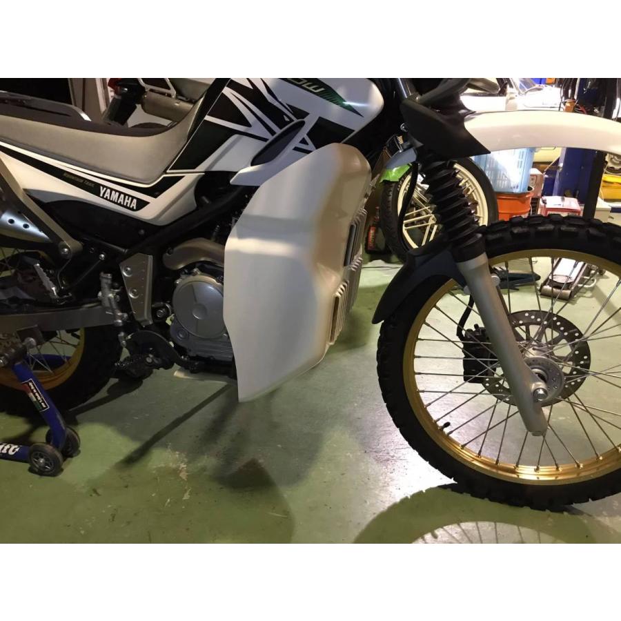 希少　ジョルカブ用　レッグシールドガード　フェンダーガード レッグシールド FRP/ゲルコート仕上げ for セロー(DG32J-250cc