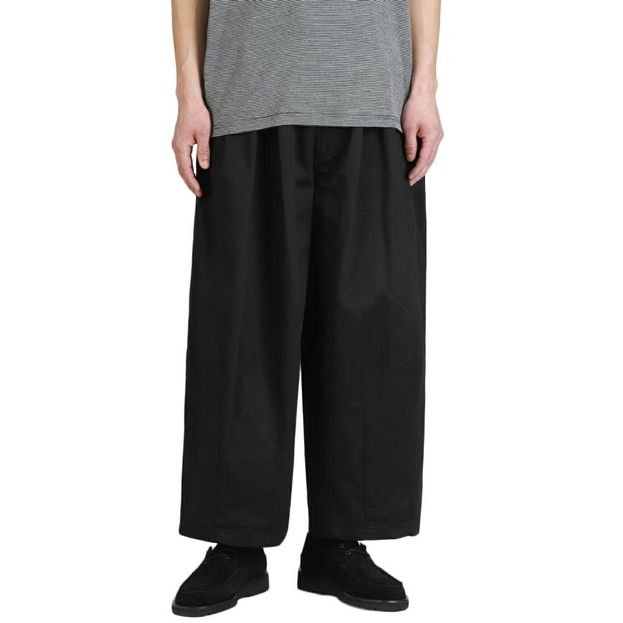 IS-NESS イズネス BALLOON EZ PANTS 黒M 46 is-ness（イズネス） ： Balloon EZ Pants / 全2色 ： 28PT01T01-2