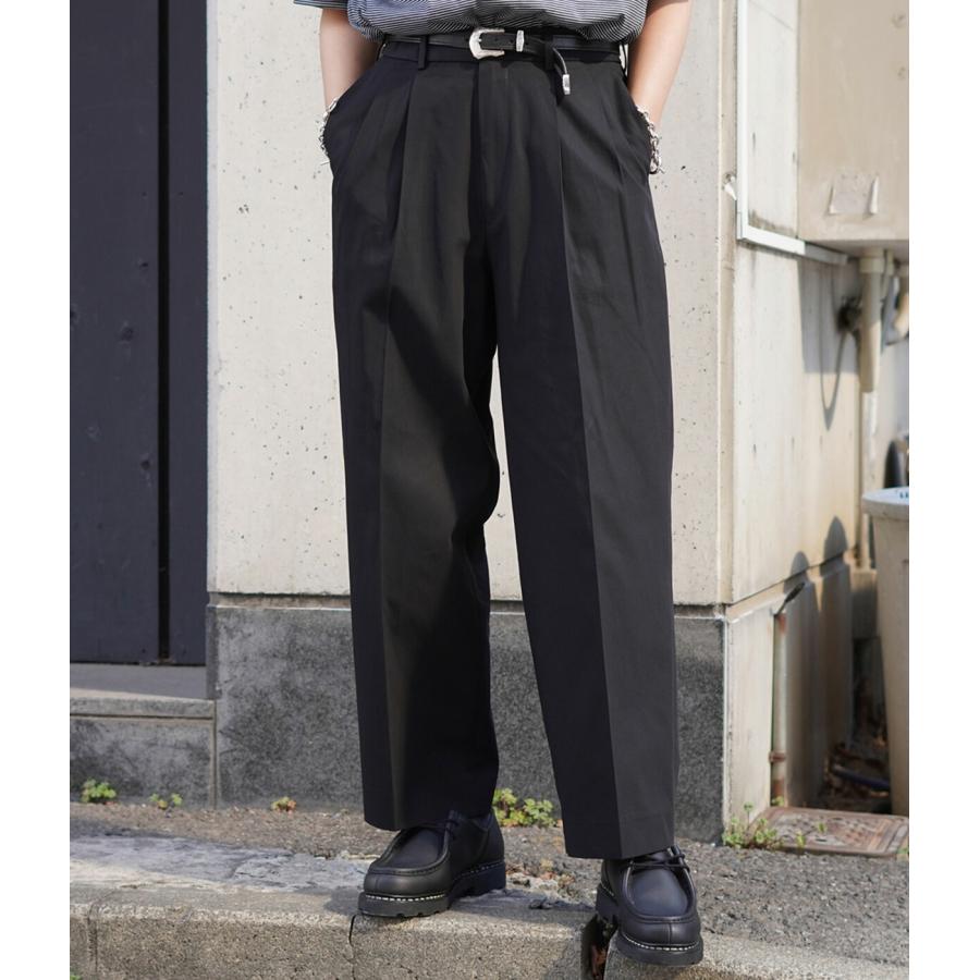markaware（マーカウェア） ： CLASSIC FIT DOUBLE PLEATED TROUSERS