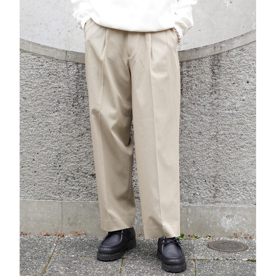 markaware（マーカウェア） ： CLASSIC FIT DOUBLE PLEATED TROUSERS