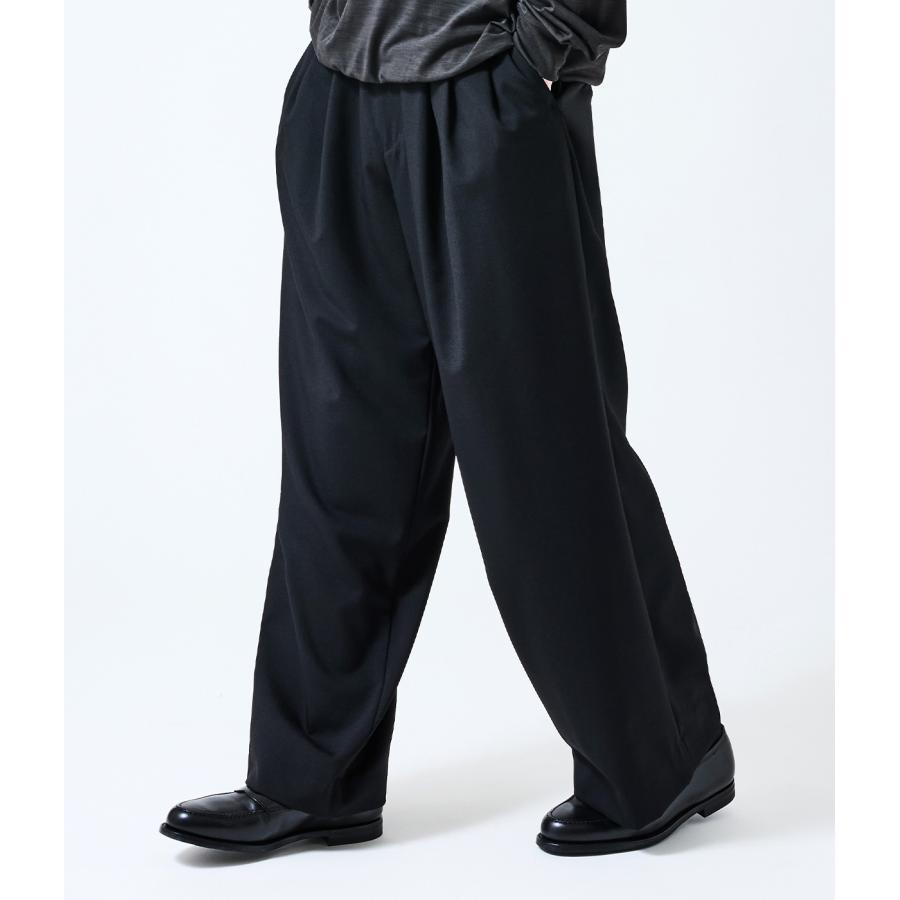 MARKAWARE / マーカウェア ： TRIPLE PLEATED WIDE TROUSERS -ORGANIC WOOL 2/80 TROPICAL- / 全2色 ： A26A15PT03Cの画像