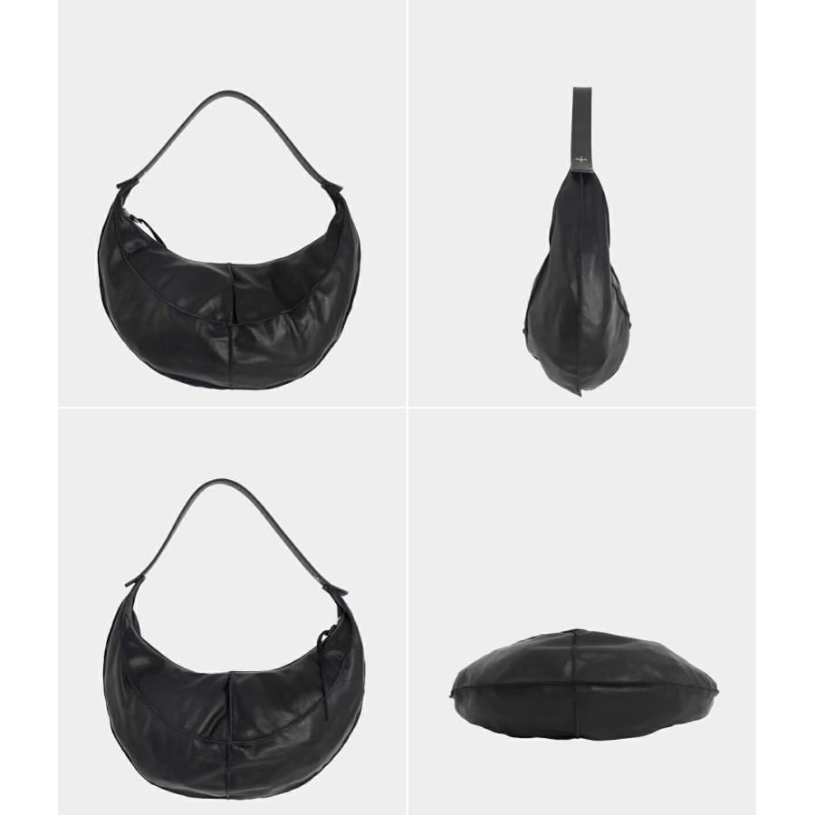 m.a+ / エムエークロス ： medium banana bag w/silver cross handle ： BO240AS-SY10の画像