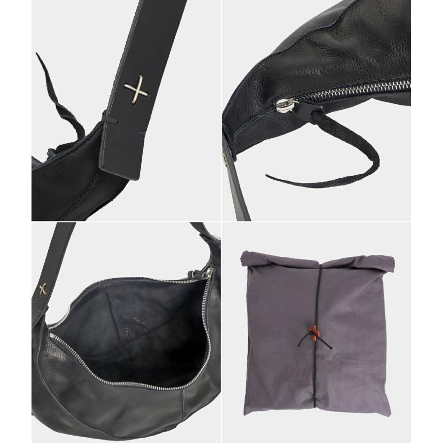 m.a+ / エムエークロス ： medium banana bag w/silver cross handle ： BO240AS-SY10の画像
