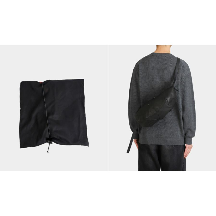 m.a+（エムエークロス） ： medium zig zag belt bag w/silver crosses