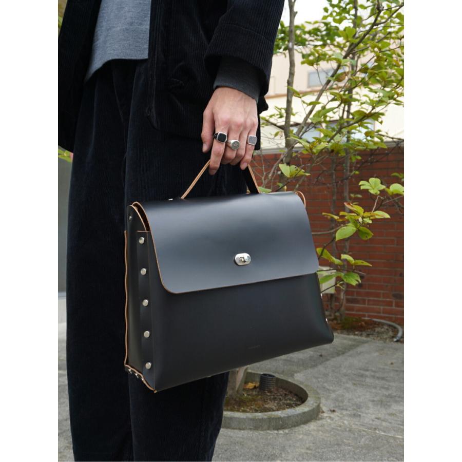 Hender Scheme / エンダースキーマ ： assemble hand bag flap L ： li
