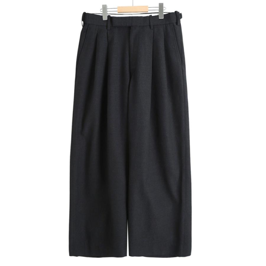 marka（マーカ） ： TWO TUCK BAGGY TROUSERS -TUMBLED WOOL SERGE