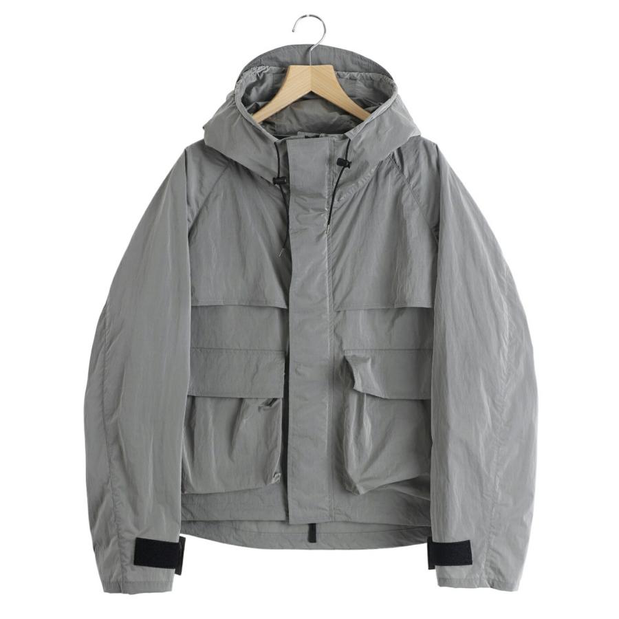 marka（マーカ） ： FIELD PARKA -RECYCLED NYLON CHAMBRAY TAFFETA