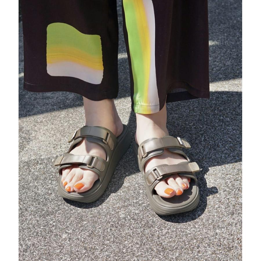 suicoke スイコック ペイズリー柄 サンダル レッド 赤 新品未使用品 suicoke（スイコック）の「＜SUICOKE × monkey time＞ SET-MT