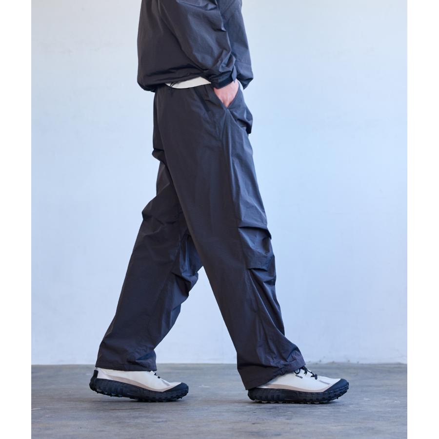 GOLDWIN（ゴールドウイン） ： 別注 Dope Dyed Rip-stop Wide Pants