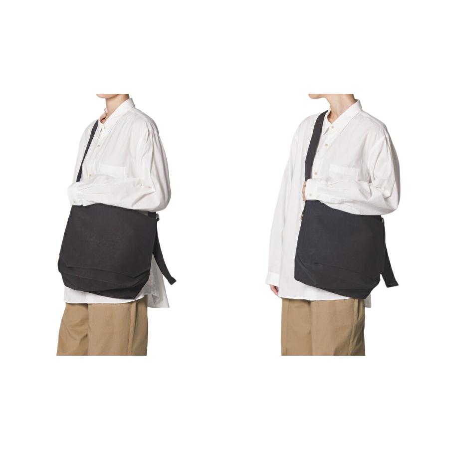 Hender Scheme（エンダースキーマ） ： flap shoulder small ： tq-rb