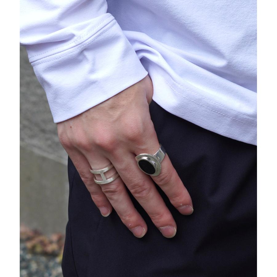 XOLO XOLO JEWELRY / ショロ ジュエリー ： H Ring with Hair Line